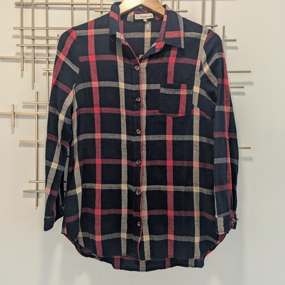 Button Up Plaid Shirt Navy Red Cotton Sz M Autumn Layering Classic Casual